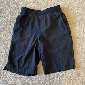 Lululemon The Short 9 in linerless